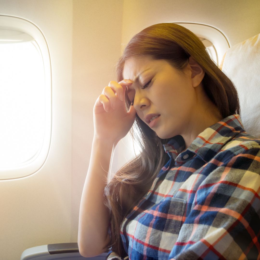 headache on airplane